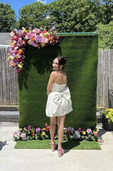 Minivestido elegante de satén fruncido sin mangas con estampado floral de jacquard y lazo para la fiesta de bienvenida